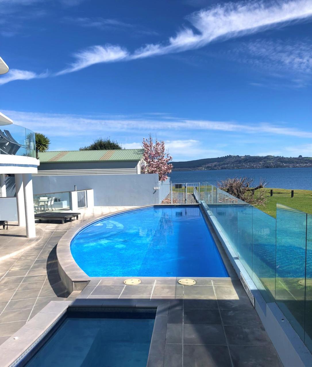 Lakeside Apartment Waimahana 1 Τούπο Εξωτερικό φωτογραφία